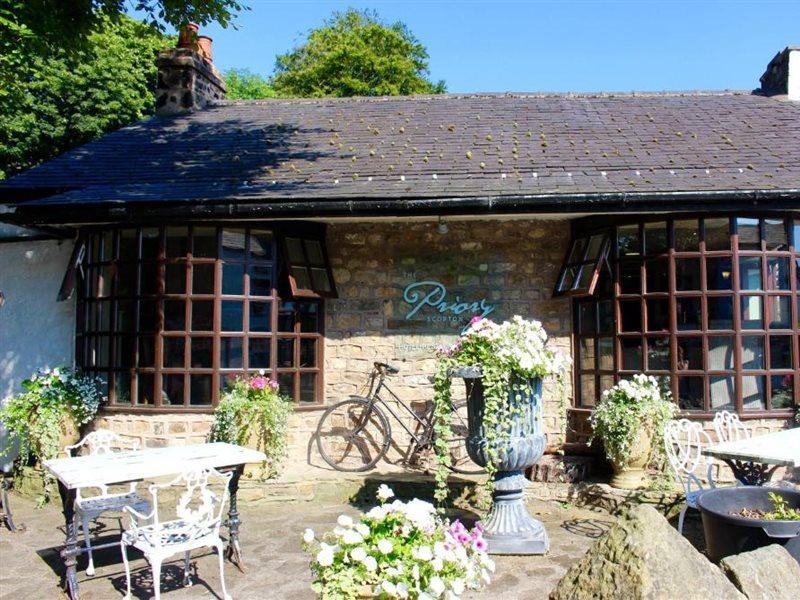 Bed and Breakfast The Priory Scorton  Экстерьер фото