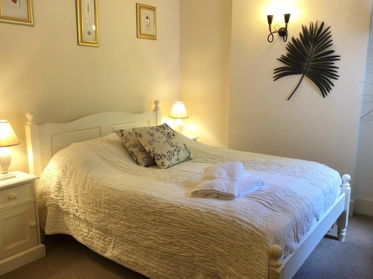 Bed and Breakfast The Priory Scorton  Экстерьер фото