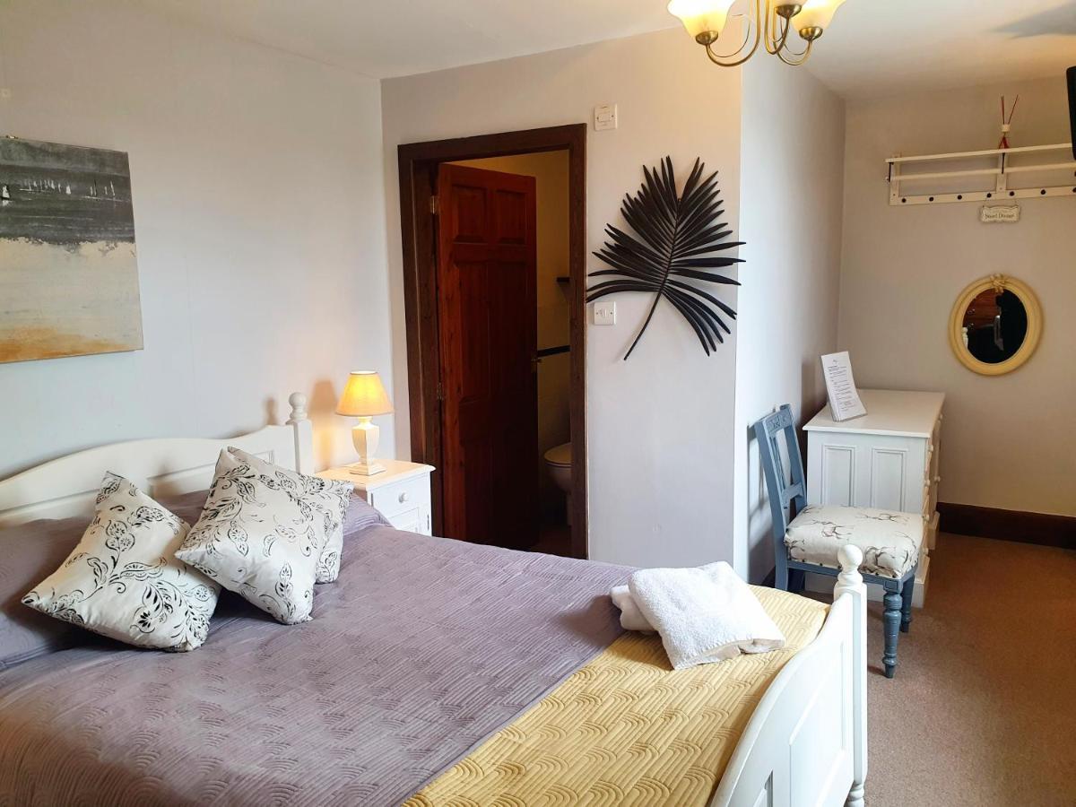 Bed and Breakfast The Priory Scorton  Экстерьер фото