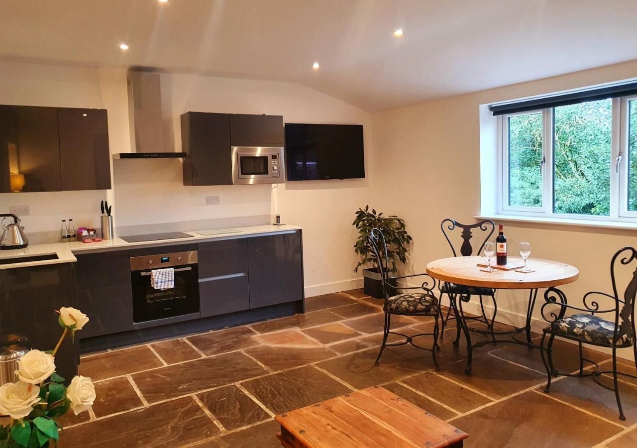 Bed and Breakfast The Priory Scorton  Экстерьер фото