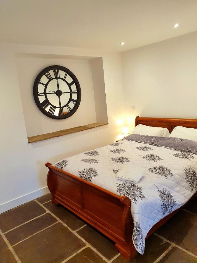 Bed and Breakfast The Priory Scorton  Экстерьер фото