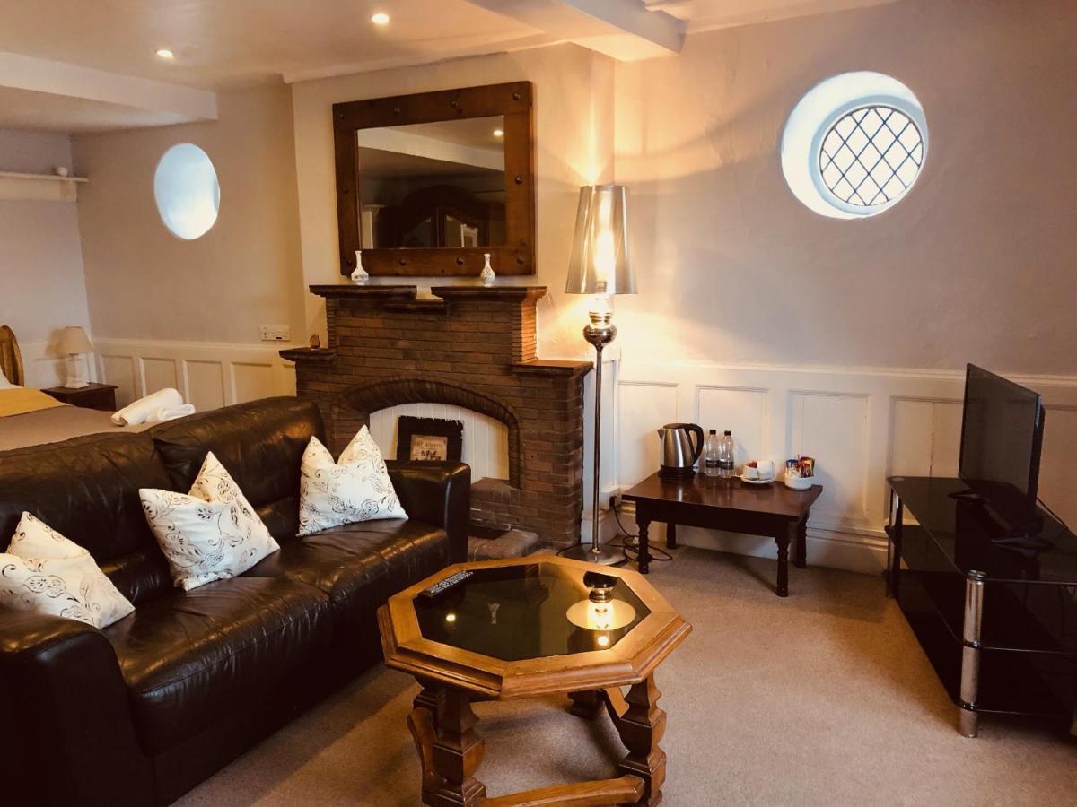 Bed and Breakfast The Priory Scorton  Экстерьер фото